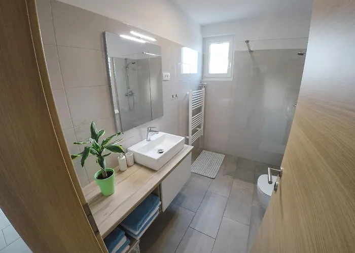 Apartman Garden View Ankaran