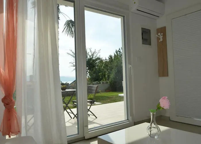 Apartman Garden View