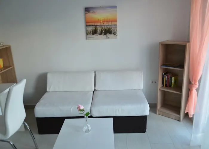 Apartman Garden View *